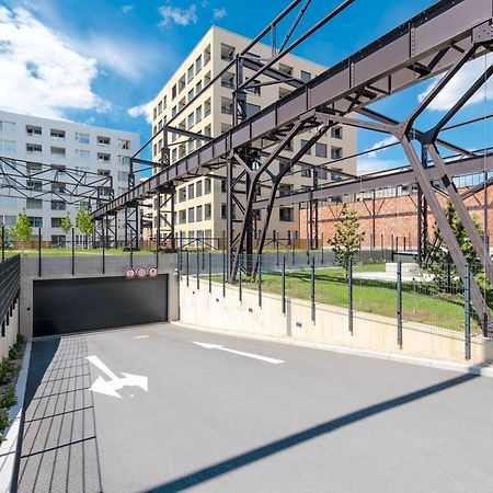 Bright 2Br - 7Th Floor, Balcony, Free Parking By Gravity Prague Daire Dış mekan fotoğraf