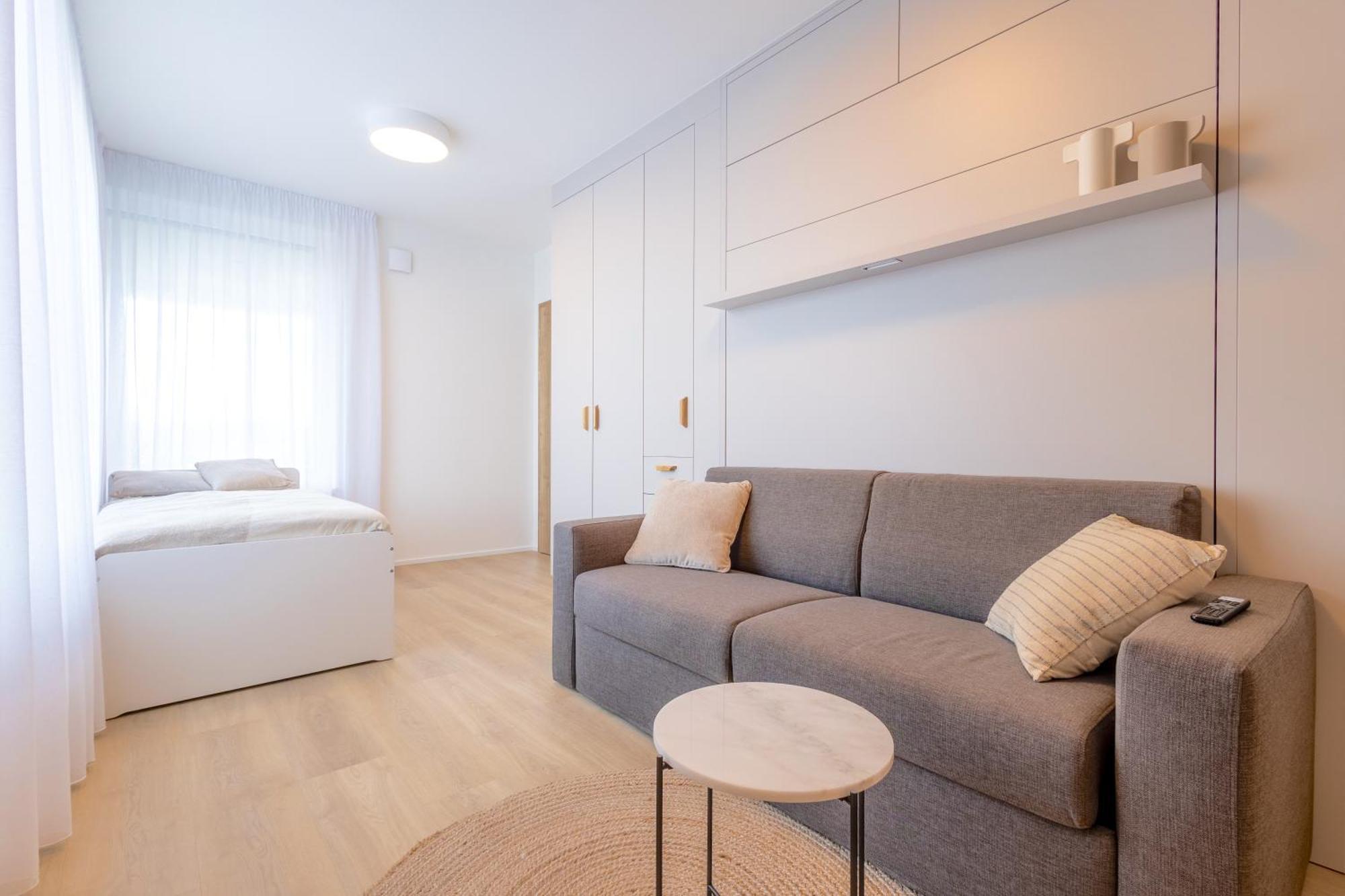 Bright 2Br - 7Th Floor, Balcony, Free Parking By Gravity Prague Daire Dış mekan fotoğraf