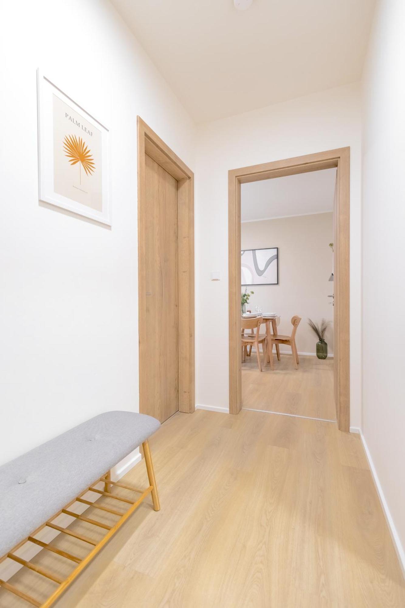Bright 2Br - 7Th Floor, Balcony, Free Parking By Gravity Prague Daire Dış mekan fotoğraf