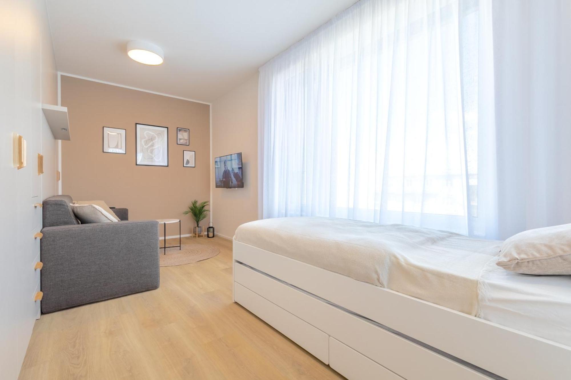Bright 2Br - 7Th Floor, Balcony, Free Parking By Gravity Prague Daire Dış mekan fotoğraf