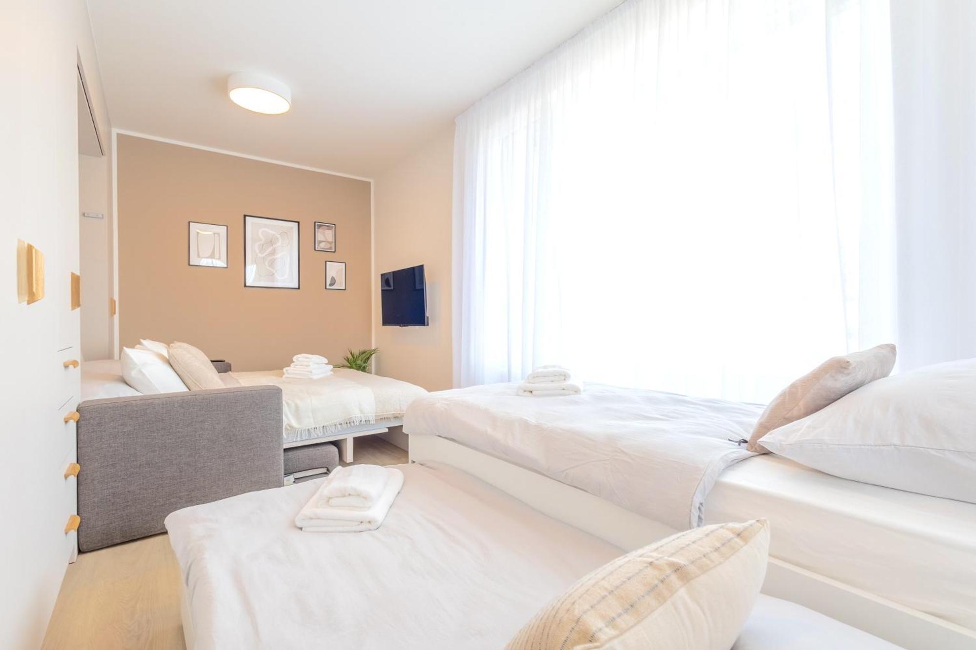 Bright 2Br - 7Th Floor, Balcony, Free Parking By Gravity Prague Daire Dış mekan fotoğraf